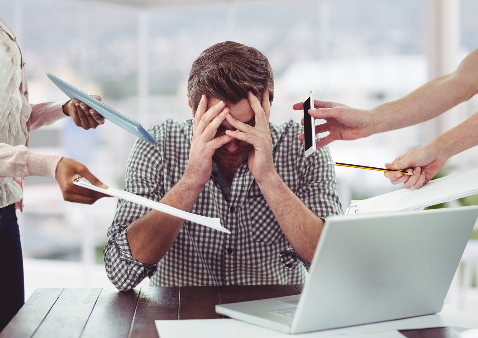 Managing Workplace Stress for Better Employee Wellbeing